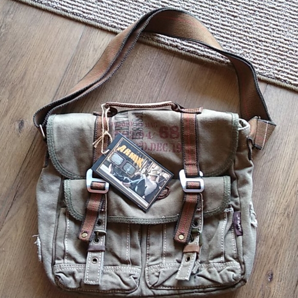 Ahmik Handbags - NWT Ahmik canvas shoulder bag green